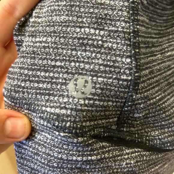 Lululemon Think Fast Pullover - Picture 5 of 5